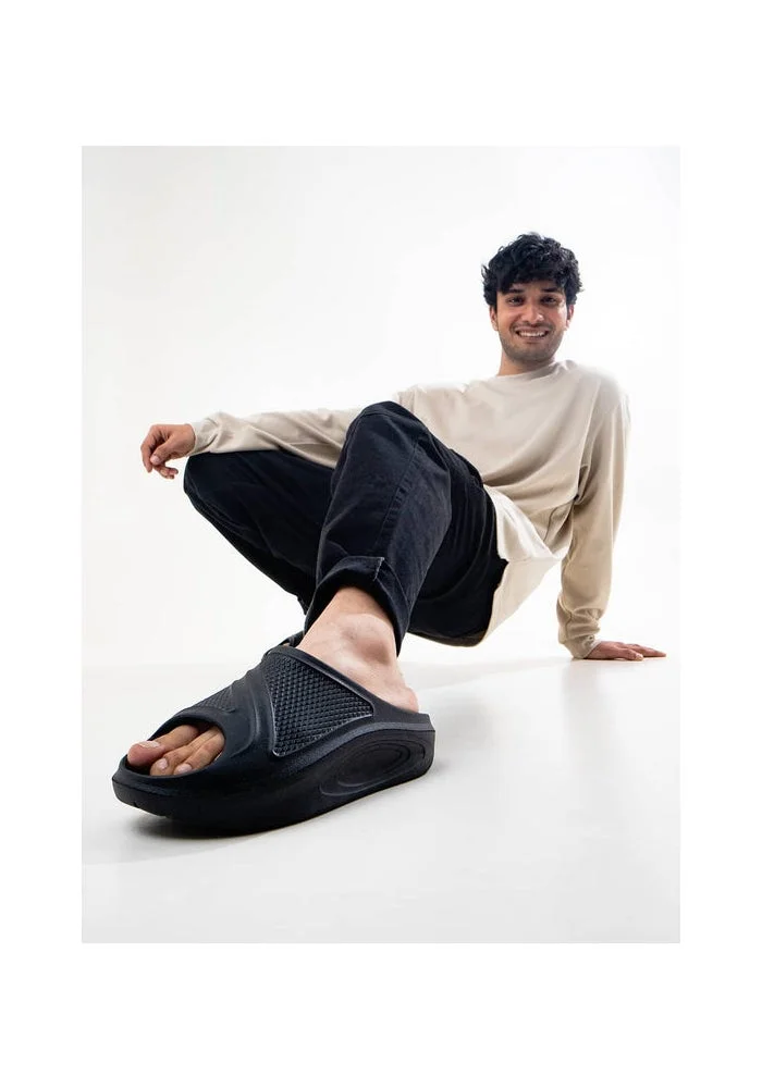 Bacca Bucci Black Floats—Ultra Lightweight EVA Slides for Men | Best Price UAE